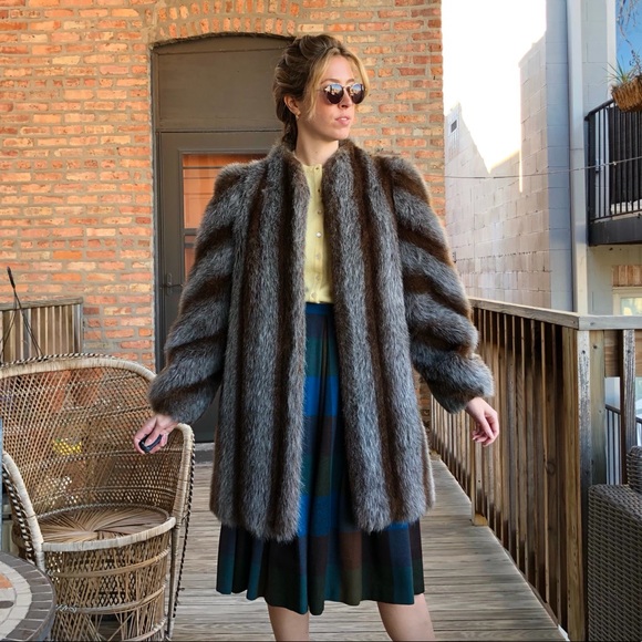 Vintage Jackets & Blazers - Vintage 80s Outlayers Faux Fur Coat